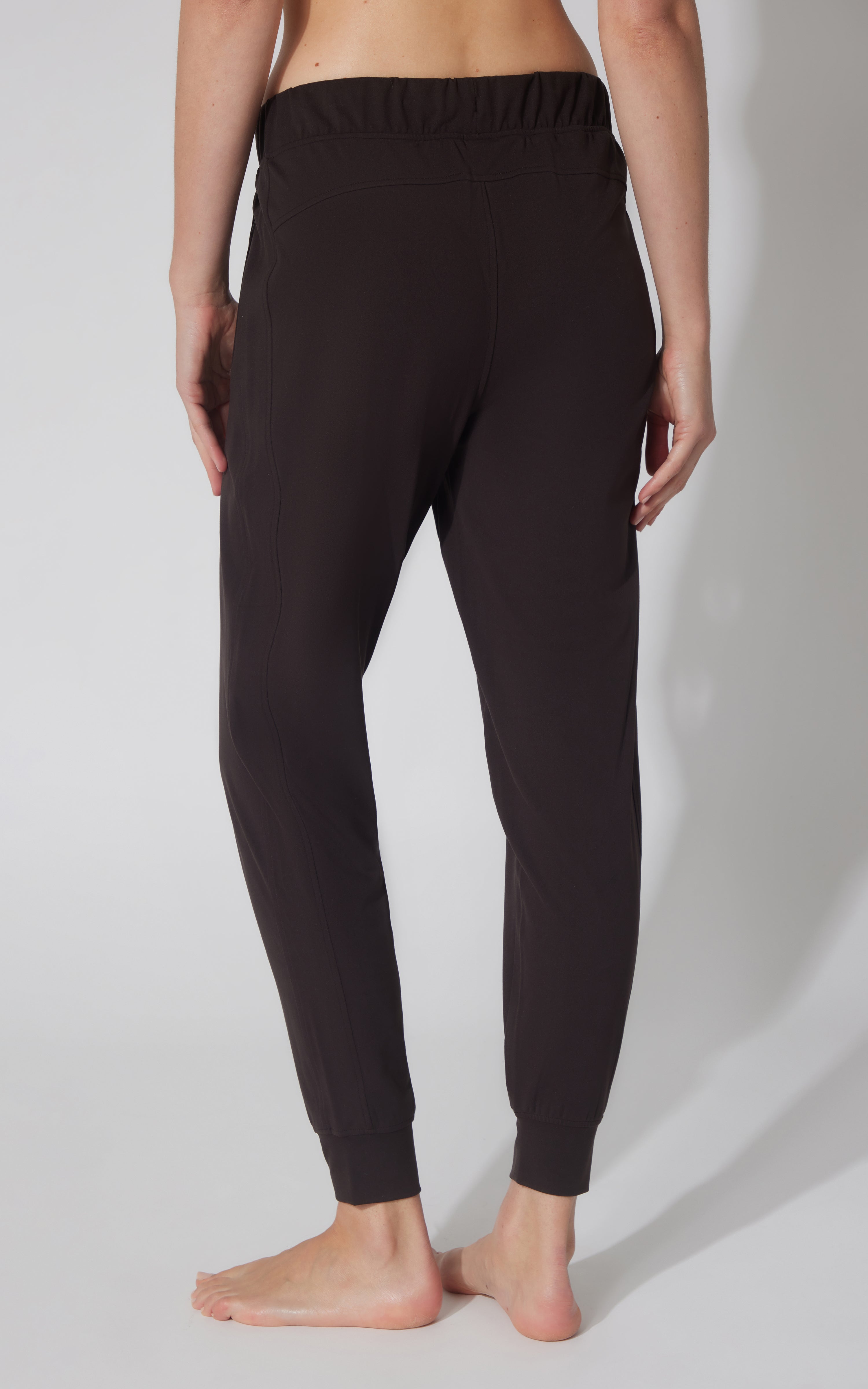Lux Avenue Side Pocket Jogger