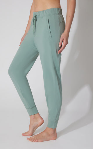 Lux Avenue Side Pocket Jogger