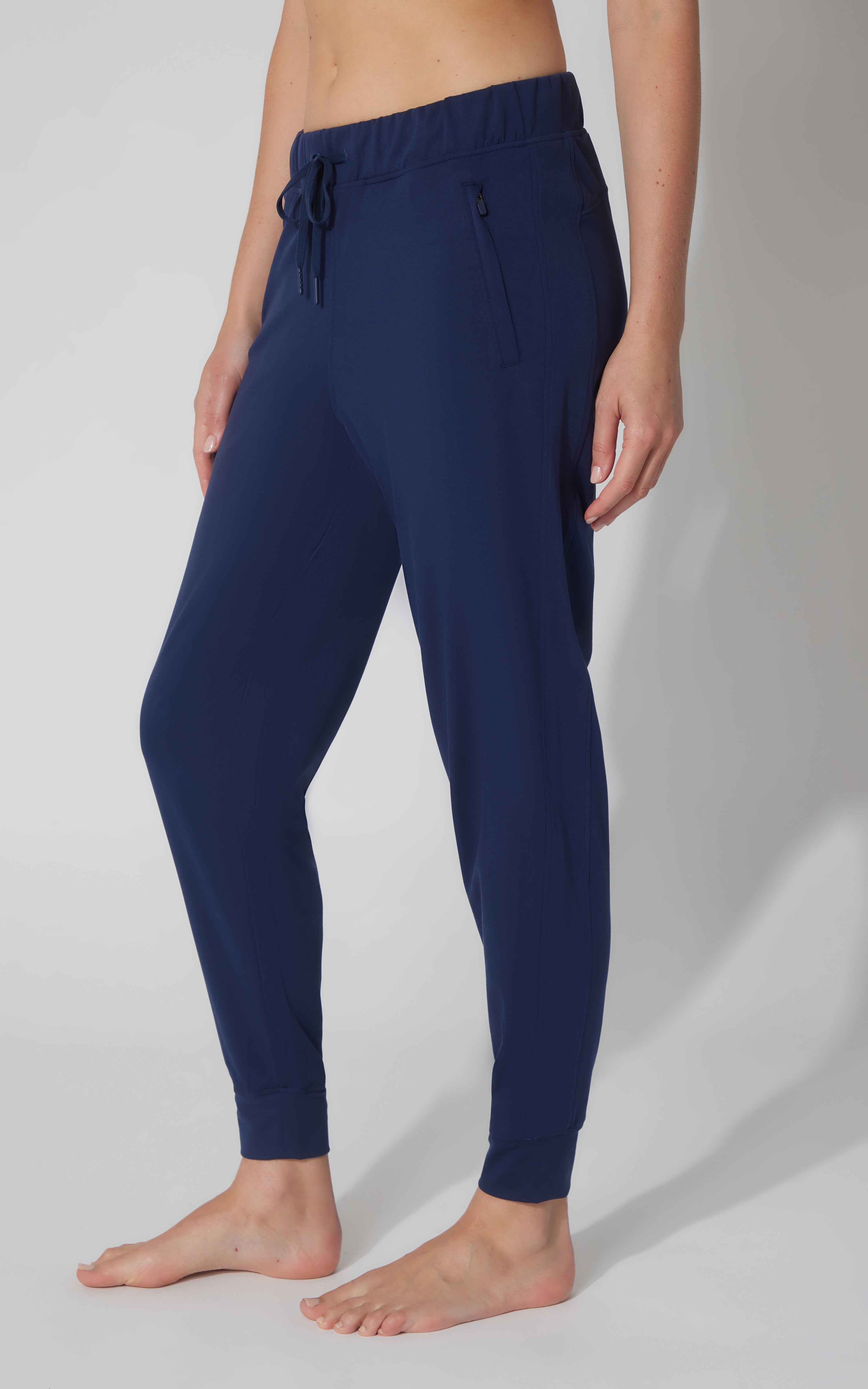 Lux Avenue Side Pocket Jogger