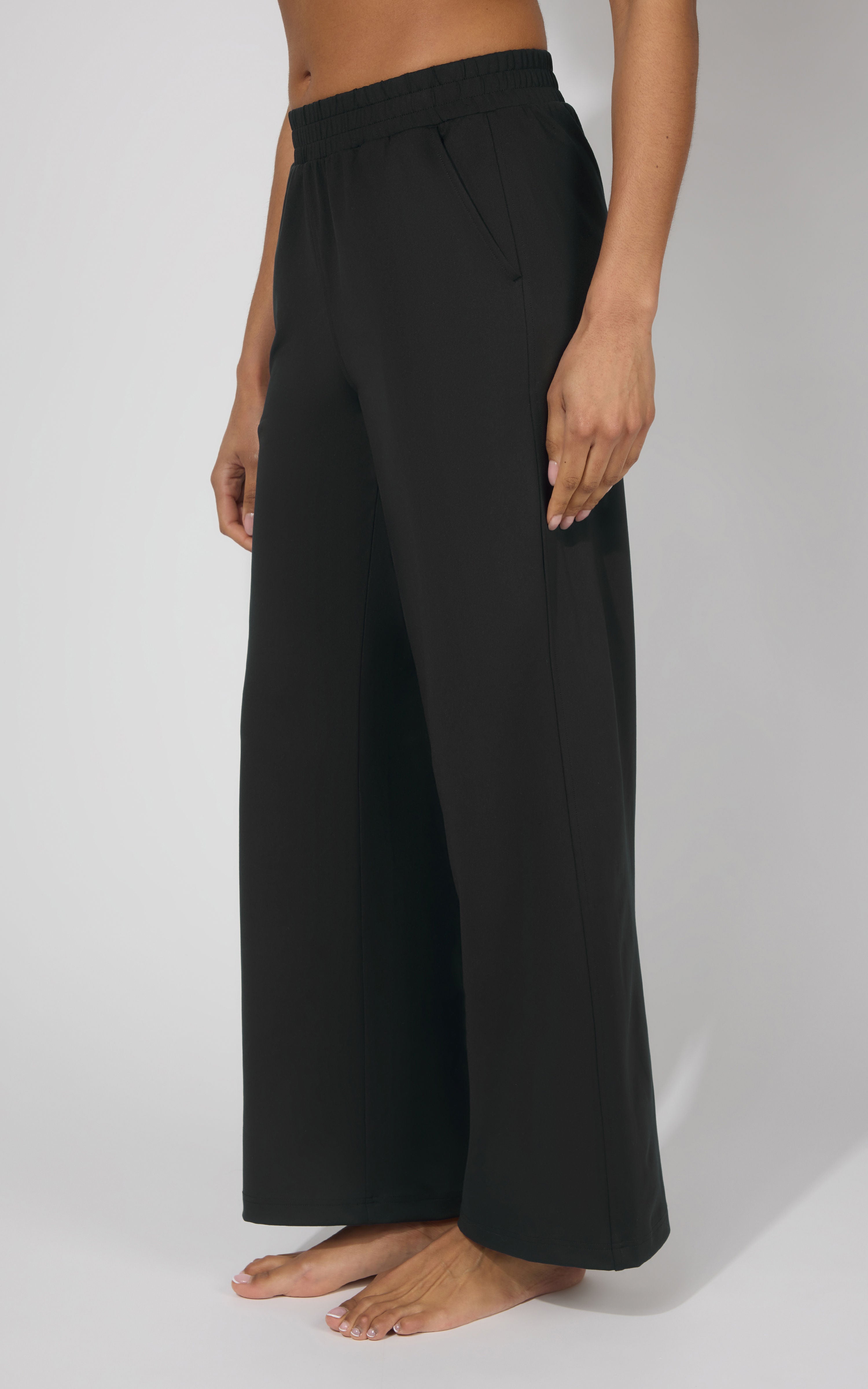 Lux Seoul Side Pocket Wide Leg Pant