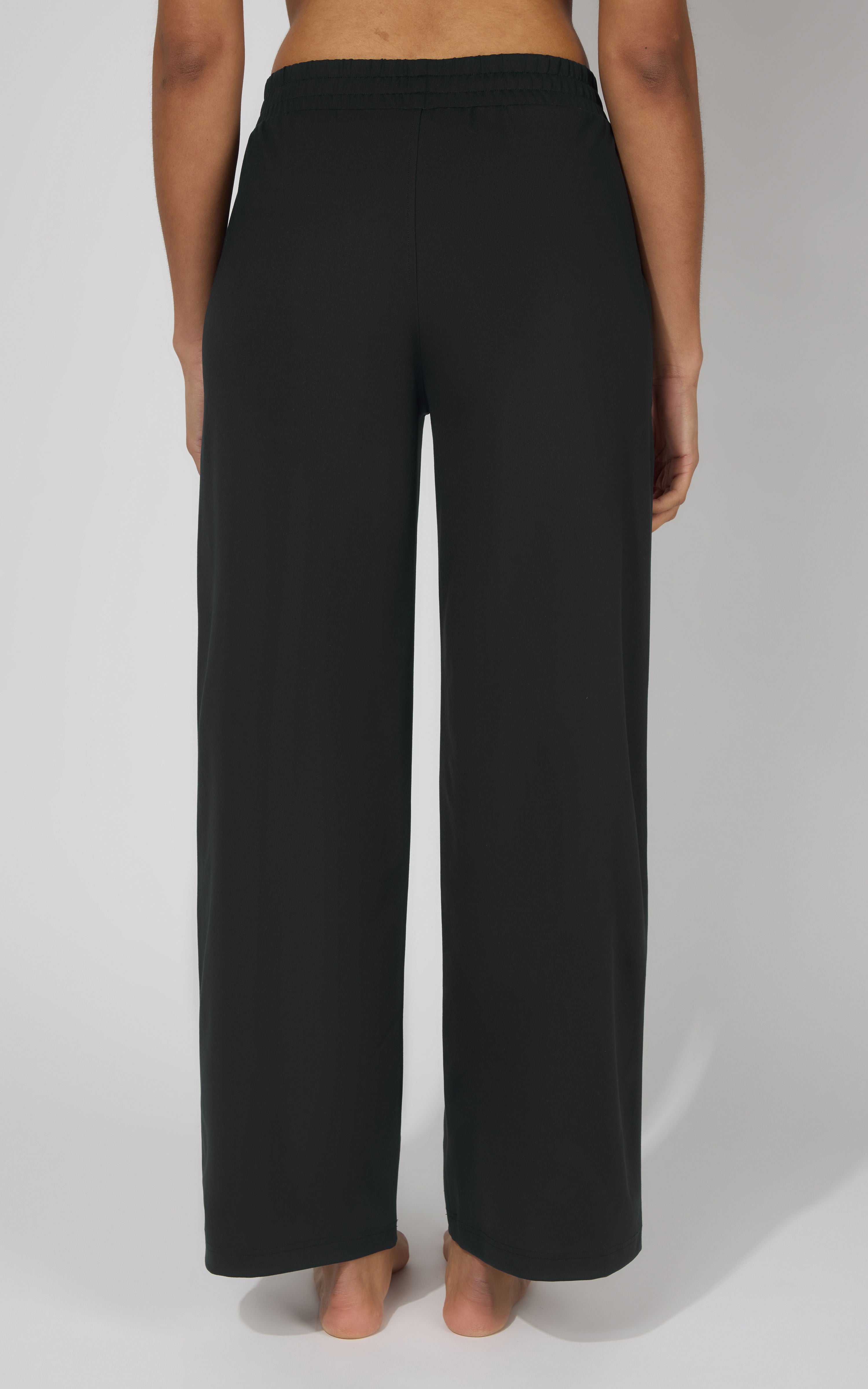 Lux Side Pocket Wide Leg Pant - 90 Degree by Reflex