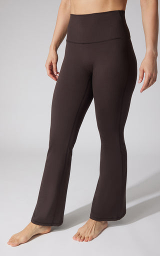 Lux Hudson Elastic Free V-Back 7/8 Flare Pant