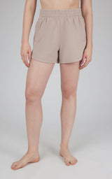 Oak brown washed fleece lounge shorts with elastic waistband and relaxed fit.