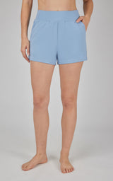 Lux Clean Front Multi Pocket 4" Short