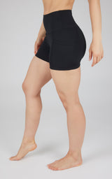 Lux Polygiene Tribeca High Waist 3 1/2" Short with Side Pockets - 90 Degree by Reflex