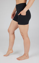 Lux Polygiene Tribeca High Waist 3 1/2" Short with Side Pockets - 90 Degree by Reflex