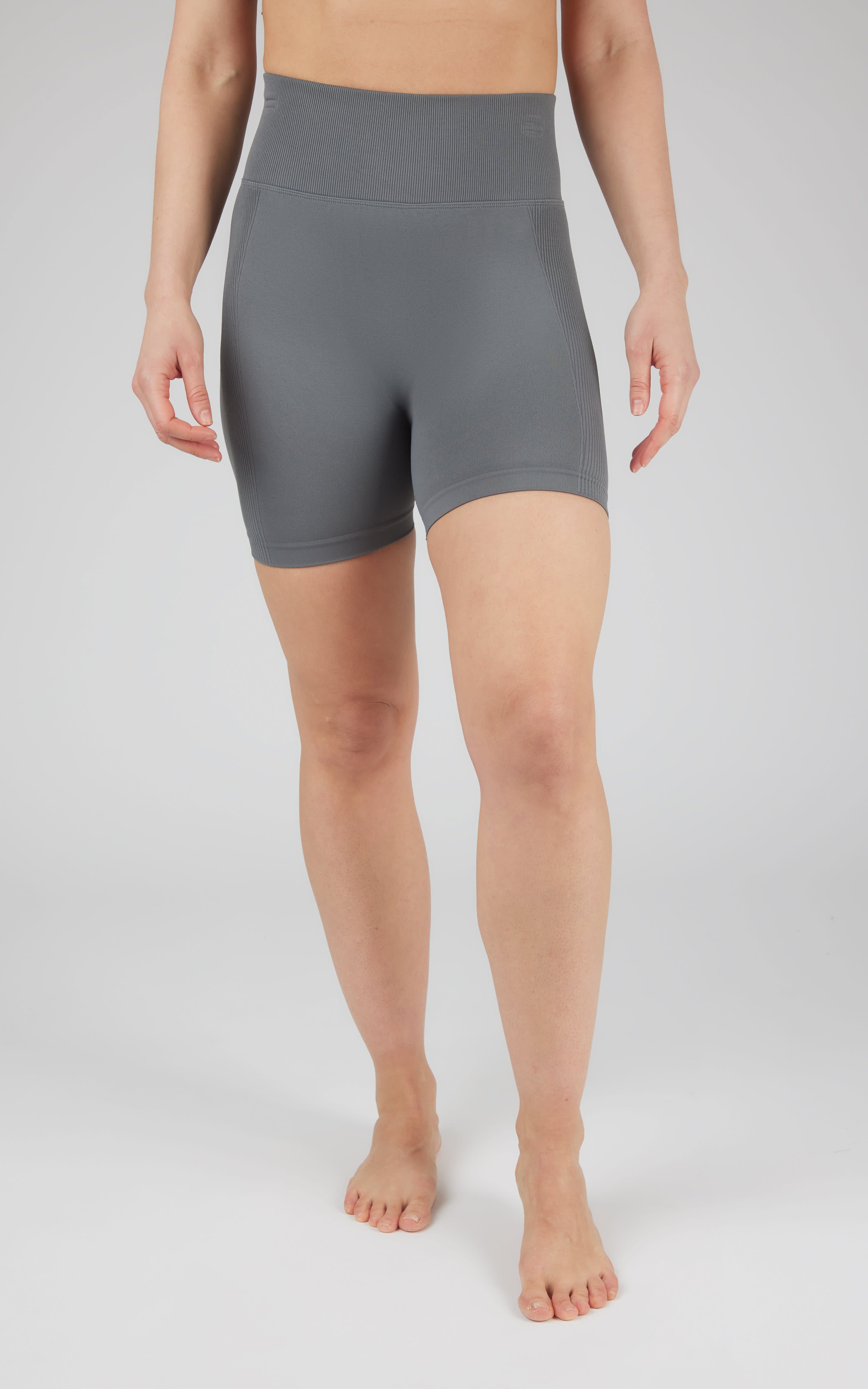 Bootyful 2 PK Seamless 5" Bike Short - 90 Degree by Reflex