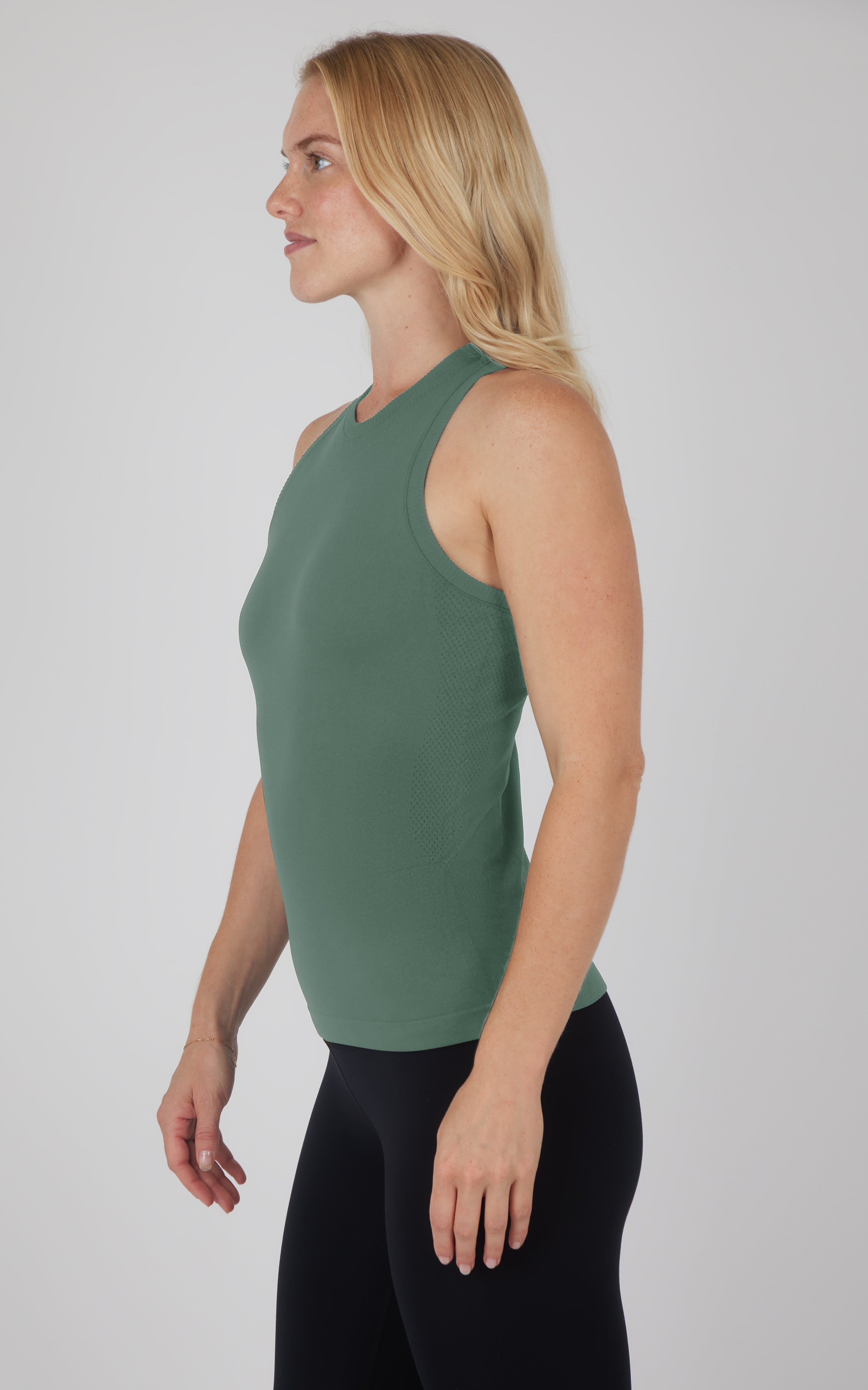 Seamless Competition Tank - 90 Degree by Reflex