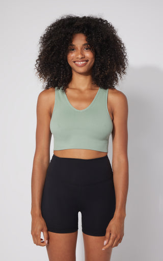2 PK Ribbed Seamless V-Neck Cropped Tank Top