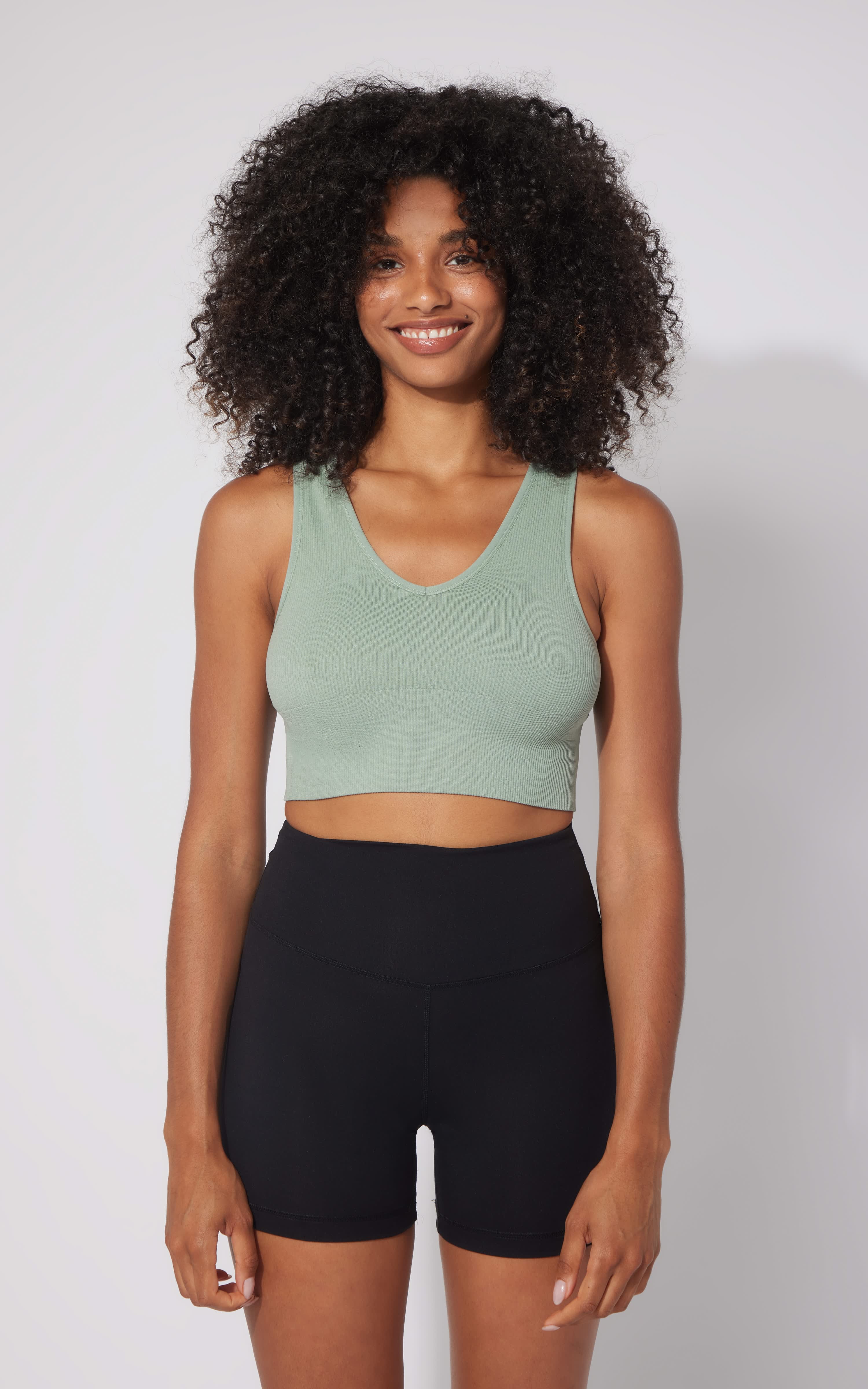 2 PK Ribbed Seamless V-Neck Cropped Tank Top