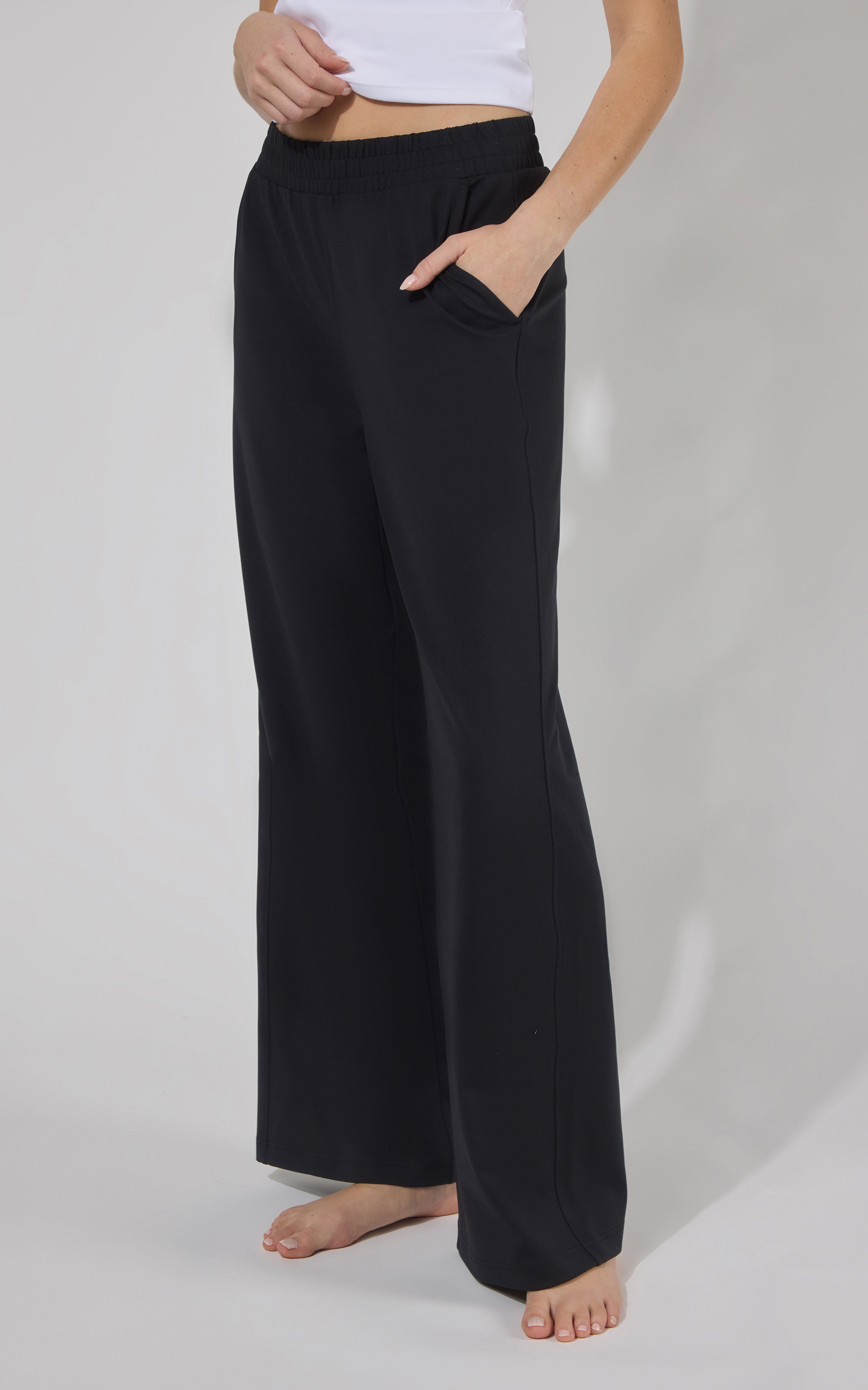 Lux Seoul Side Pocket Wide Leg Pant - 90 Degree by Reflex