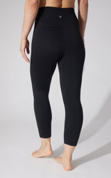 2 PK Interlock Side Pocket and Everyday Capris - 90 Degree by Reflex