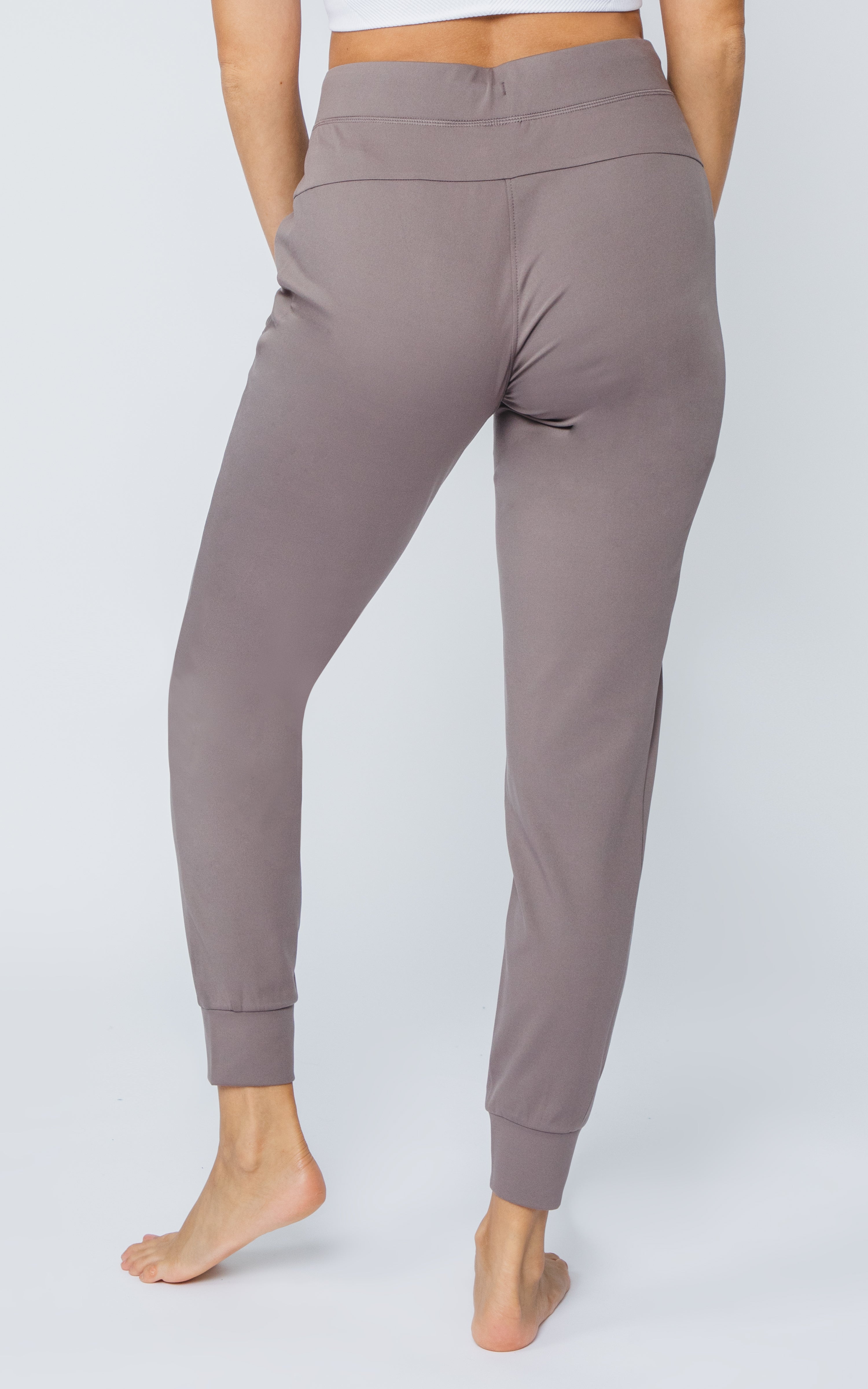 Lux Avenue Side Pocket Jogger - 90 Degree by Reflex