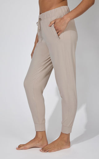 Lux Avenue Side Pocket Jogger - 90 Degree by Reflex