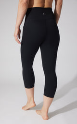 2 PK Interlock Side Pocket and Everyday Capris - 90 Degree by Reflex