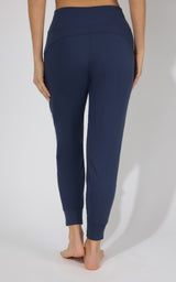 Interlock Zipper Pockets Greenwich Jogger - 90 Degree by Reflex