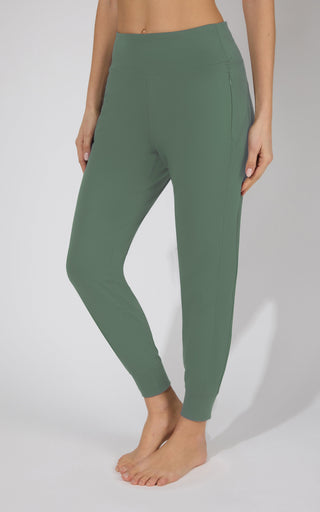 Interlock Zipper Pockets Greenwich Jogger - 90 Degree by Reflex